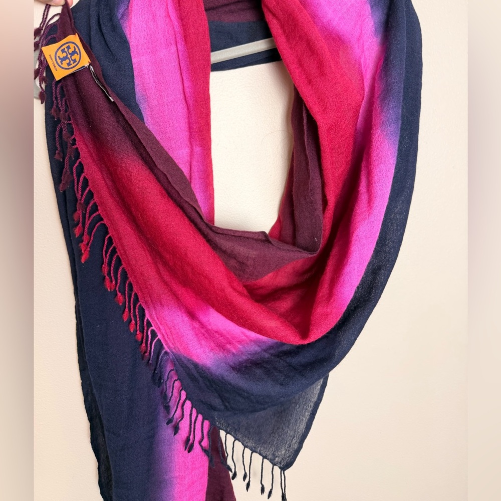 Tory Burch Ombré Wool Scarf Pink Purple Blue 100% Wool Made in India Fringe